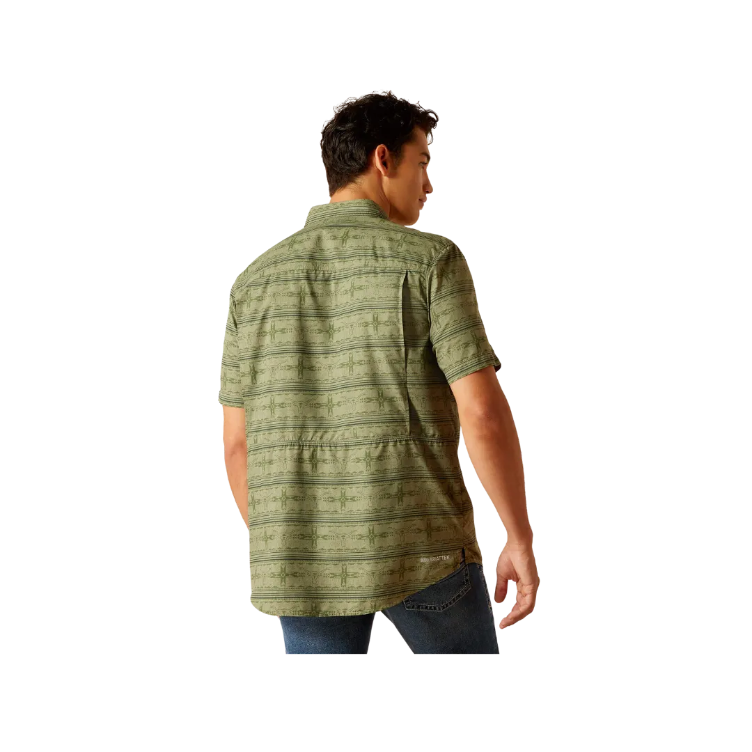 Ariat Men's Diventtek Outbound Fitted Four Leaf Clover Shirt