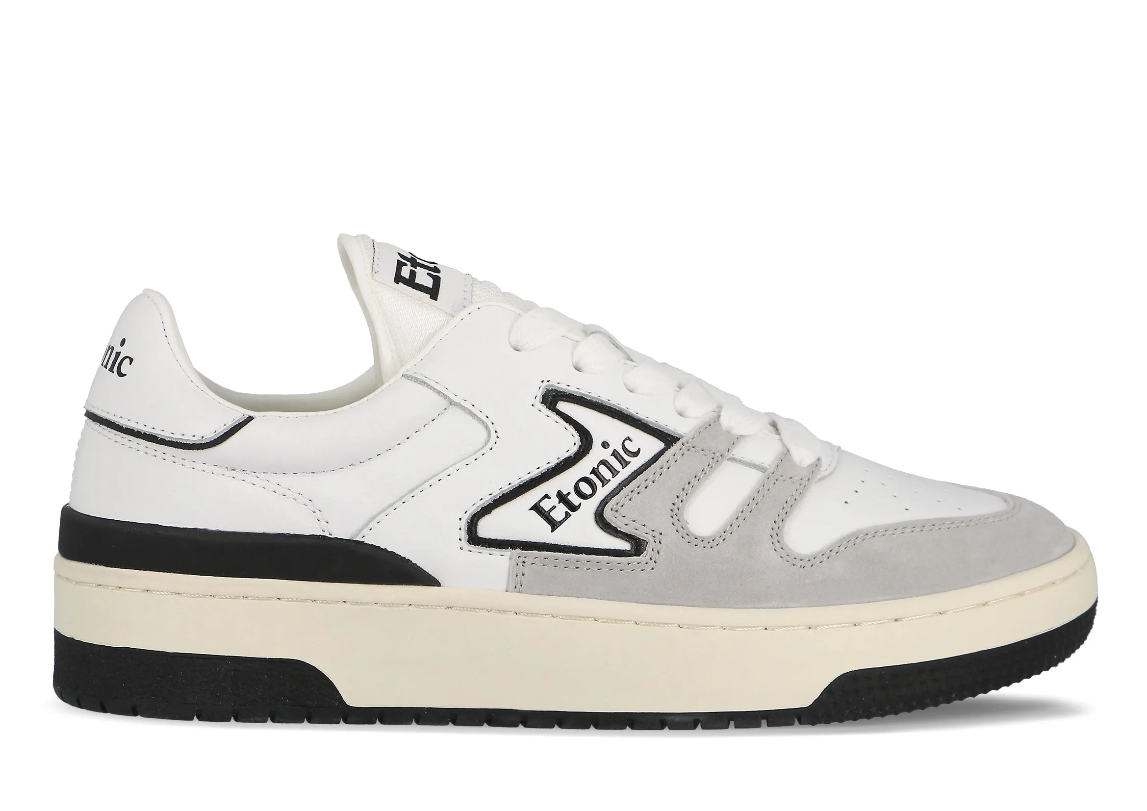 Etonic B481 sneakers in white leather and light grey suede with black inserts and details