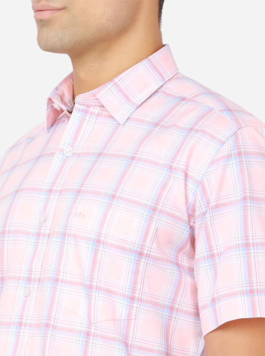 Light Pink Checked Slim Fit Casual Shirt | JadeBlue