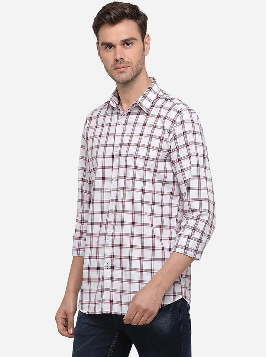 White & Maroon Checked Slim Fit Casual Shirt | JadeBlue